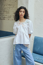 Cargar imagen en el visor de la galería, Blusa Porto