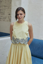 Cargar imagen en el visor de la galería, Top Astro Amarillo Segunda