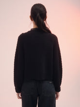 Cargar imagen en el visor de la galería, Cardigan Shine