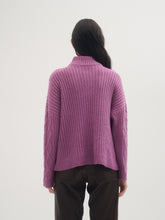 Cargar imagen en el visor de la galería, Polera Lisiantus