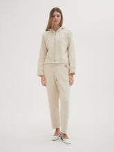 Cargar imagen en el visor de la galería, Campera Must