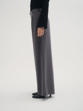 Cargar imagen en el visor de la galería, Pantalón Camelia