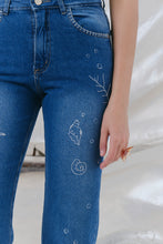 Cargar imagen en el visor de la galería, Jean Berry Medusa