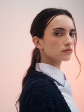 Cargar imagen en el visor de la galería, Cardigan Braids