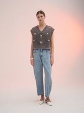 Cargar imagen en el visor de la galería, Chaleco Azalea