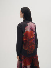 Cargar imagen en el visor de la galería, Camisa Cosmos