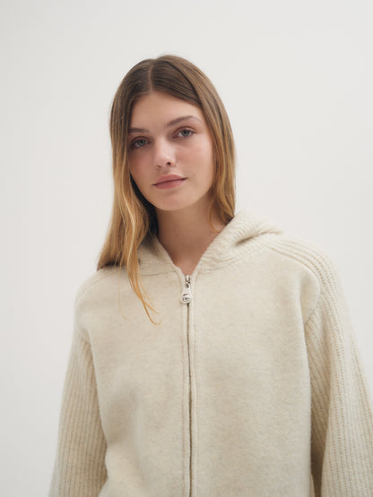 Campera Must