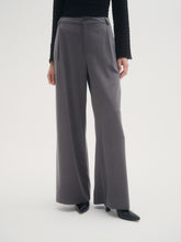 Cargar imagen en el visor de la galería, Pantalón Camelia