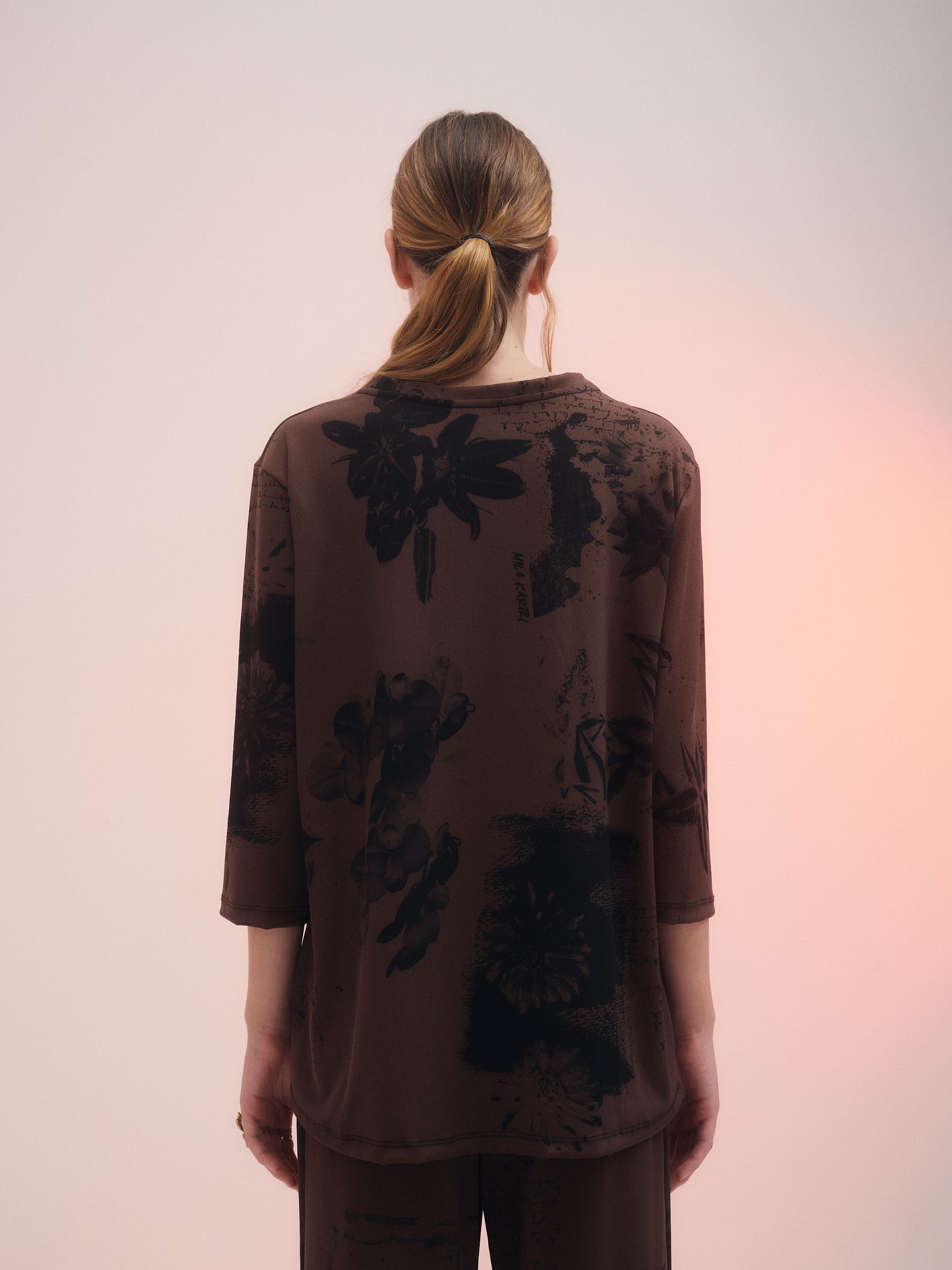 Remera Batflower